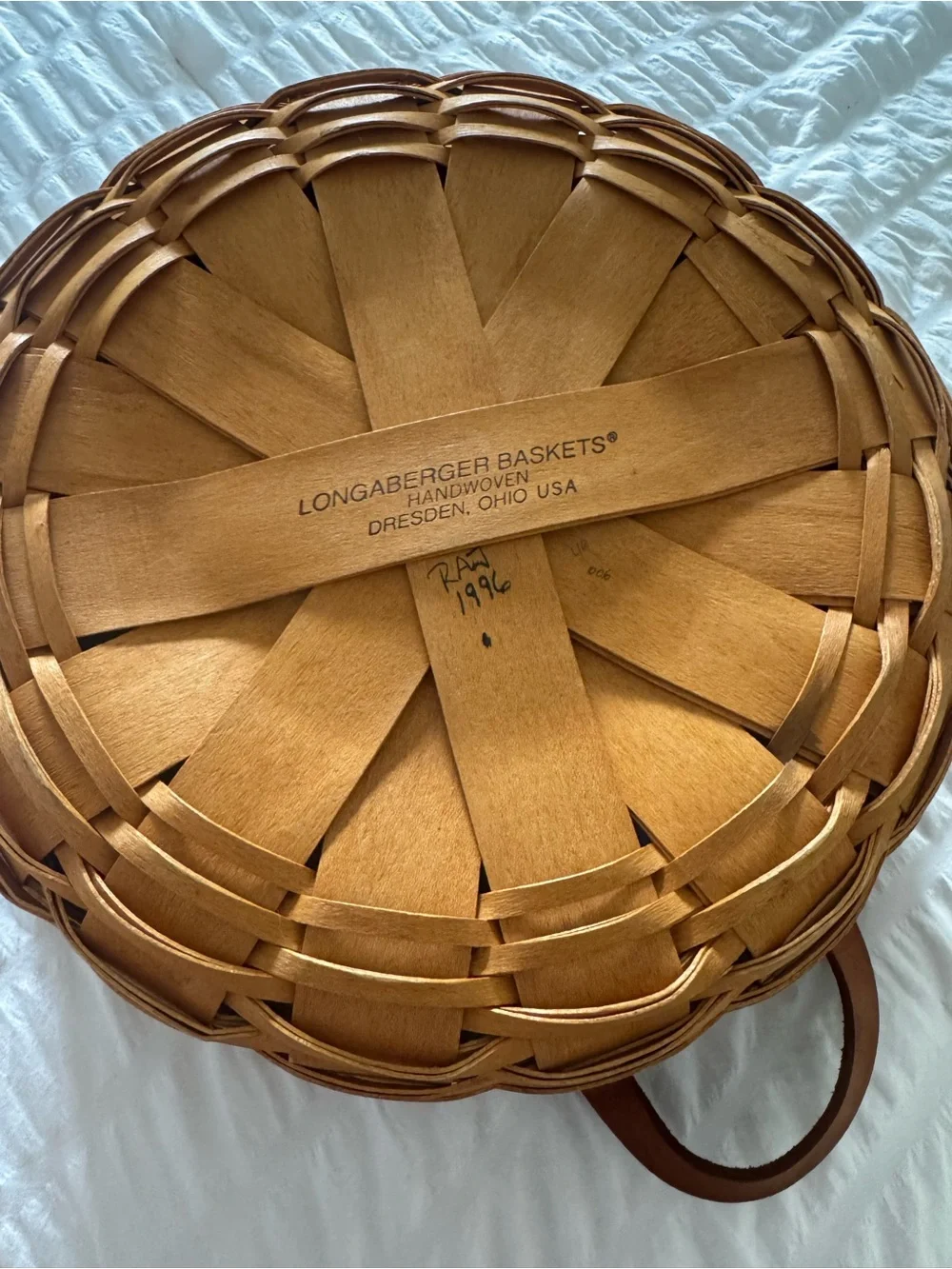 Longaberger 1996 Rustic Tan Woven Basket with Dark Brown Handles